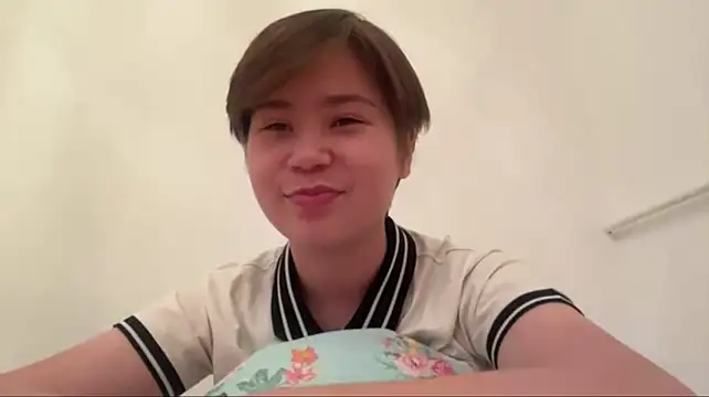 JanethUdy - Blow kisses to everyone😘