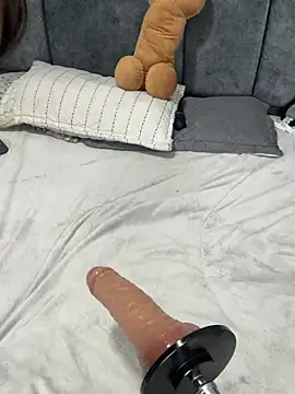 Cristal_Velle - Vibrator on high + ass bounce