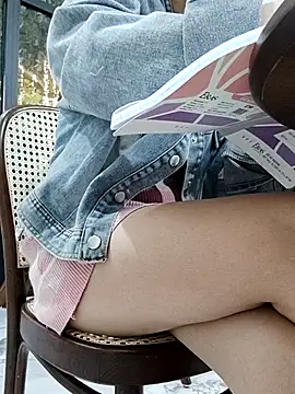Lubeyou_KT - Off panties+3min ctr at the coffe shop