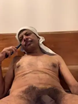 VastNoon95's Live XXX Chat