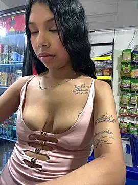 Rosita_rousse - spanks pussy