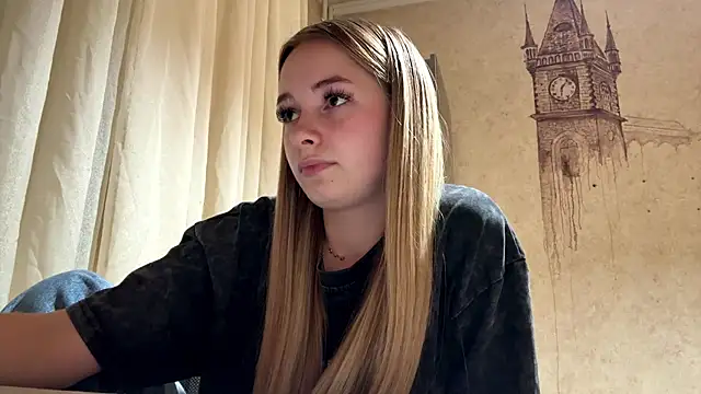 MarkitaHersch - make my shirt wet