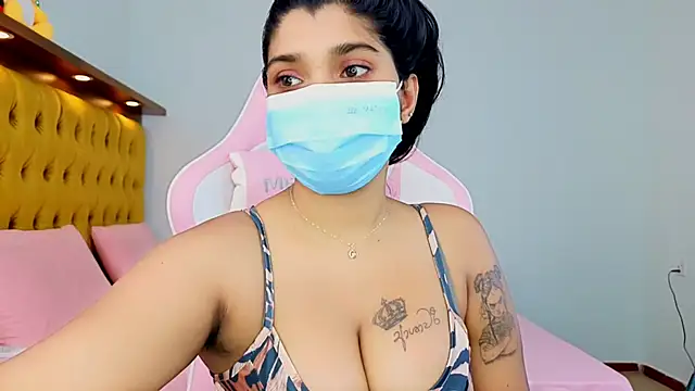 Baby_asha - fingring pussy herd