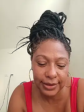 Jazmin43 - Show your tits