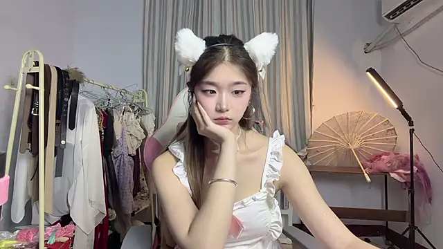 Xiaokun1008 - 换衣服古风舞蹈一支