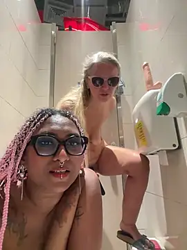 Anvessra - Show Pussy