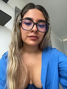 Kataliina___ - boobs out+fuck pussy 🍒🍓