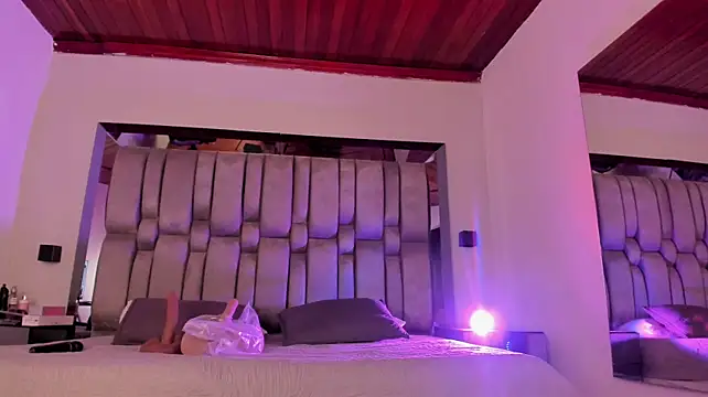 NikkySmiith - open as