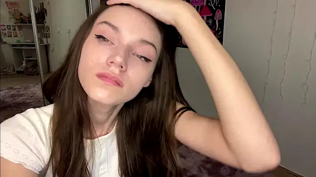 VeroniqueJaap - To tease hotly with a skirt