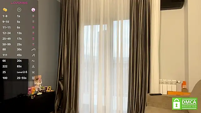 AveryBerkson - Take off my shorts and spank me