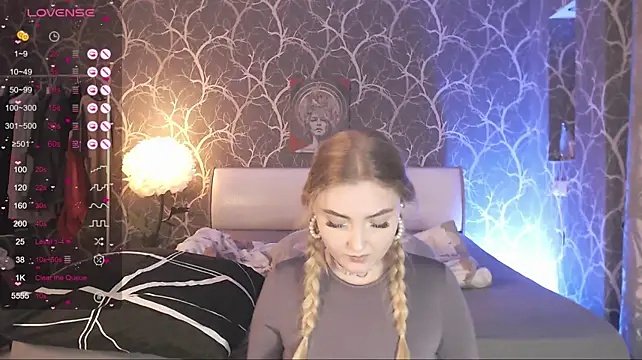 MiaMiaMeow - SPANK MY ASS x 10