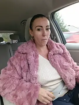 Milflovelyxxx - tease me with your touch make me wet
