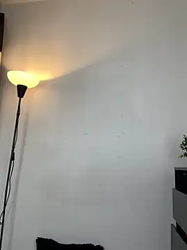 Violettabond - ice in pussy delicius
