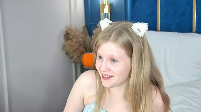 LilianHowards - tease u with my new dildo >