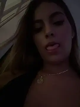 Valeria-escobar - FUCK ME IN FRONT A GIRL IN PUBLIC🔥