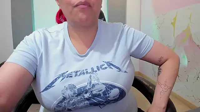 Sammy_owens_ - show boobs + play nipples + oil