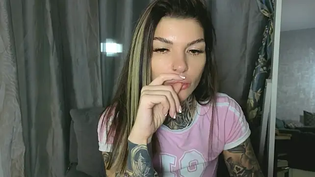 TattooedBabyy - Let me be your favorite LUST😈💕