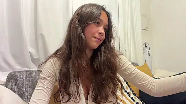 ReynaMccarron - make soft dance together with me