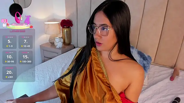 Katrina_baurii - naked and oil massage