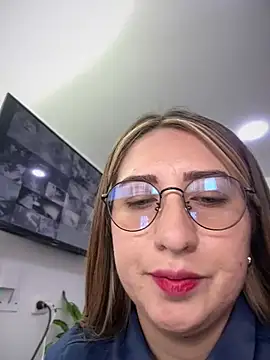 Suzy-111 - show ASSHOLE in DOGGY🍑