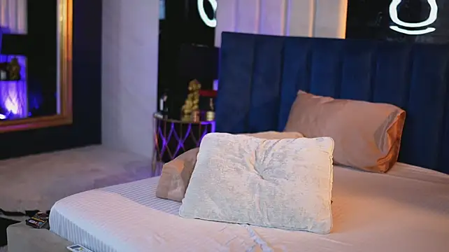 BlancheLuxe - first orgasm of the day