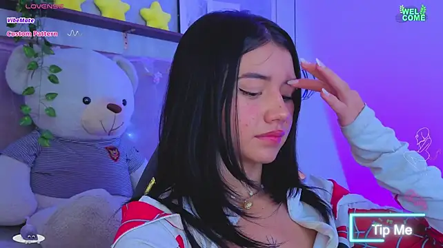 April_bennett - Tits out x3min ♥