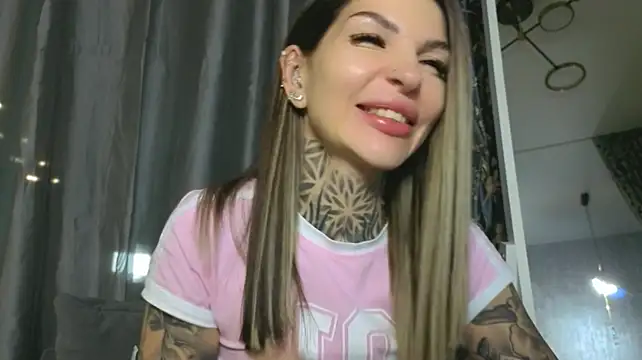 TattooedBabyy - Let me be your favorite LUST😈💕