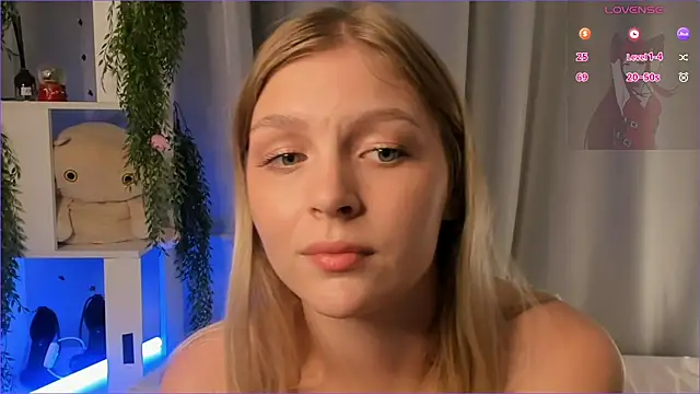 WillaLawrence - 💕Cum on pillow + 3 min control toy💕