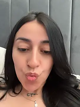 Only_danny - Get naked and rub clit