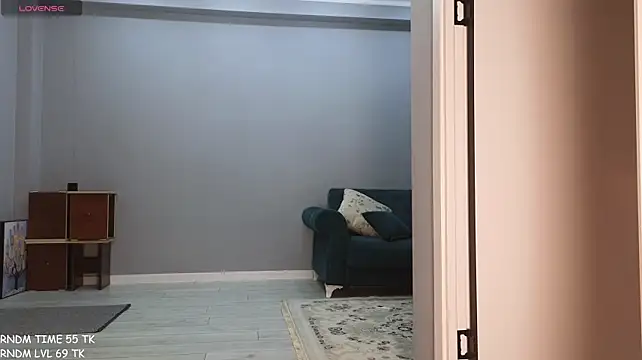 Ellie_kimi - 💕SPREAD ASS BOTH HANDS💕