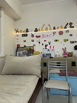 Barbi_0 - Fingering my pussy 🥹💦