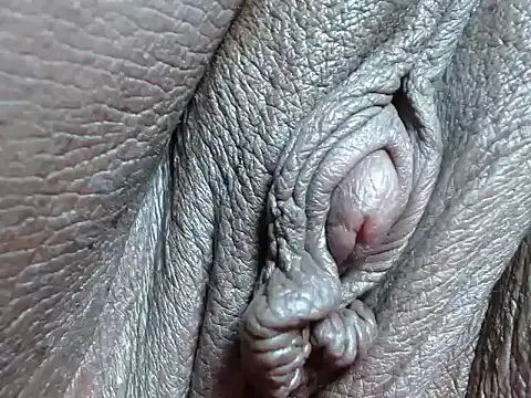 Morenahott1