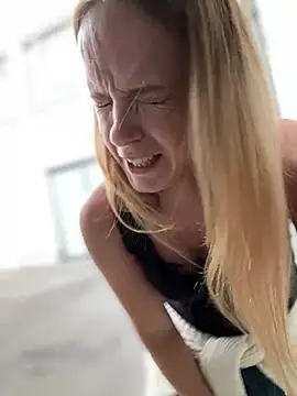 SexyMilf_1987 - Show ass/10x spank ass
