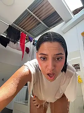 MeggyMae_ - show asshole in doggy
