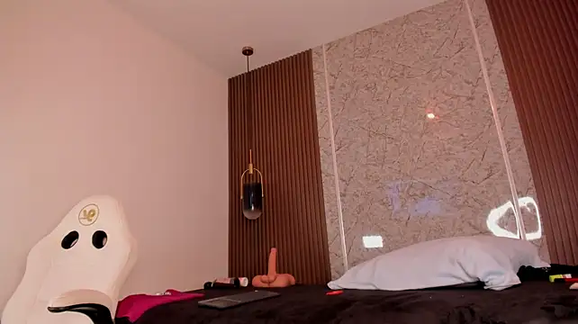 Maye_wells_ - 💘Doggystyle + Spank ass hard