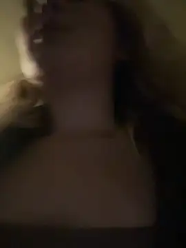 SiaLater - Loud moans+fingersuck in crowded mall 😈
