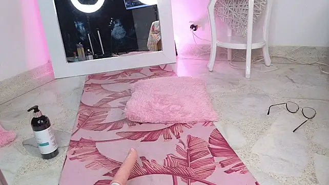 BySabrina - OILED ASS