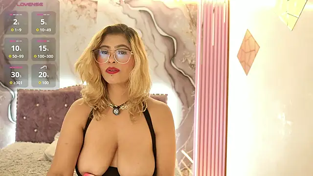 MADISSON_GRACE - FLASH TITS 👙