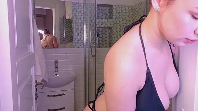 KoriChon - massage boobs close up
