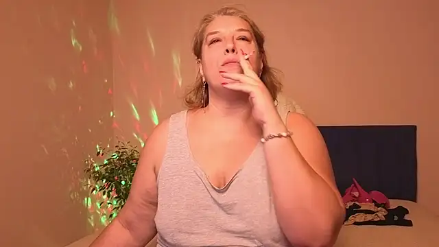 Bbw_Goddes - make my pussy happy)squirt leggings?