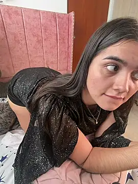 Estrella22 - finger in my ass