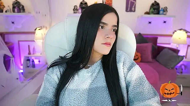 ConnyJenner - 👻 Ride dildo