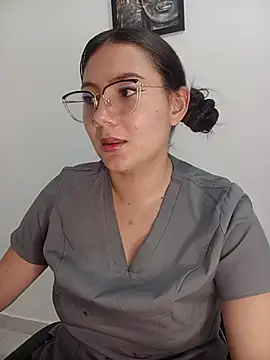 Mia_nala