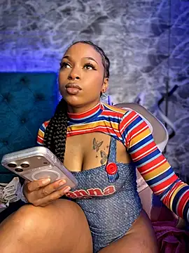 Melany_Williams - FINGER IN MY PUSSY ZOOM AND CREAMMY