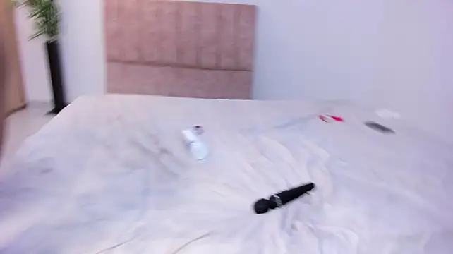 Little_dolls12 - SHOW ASS ALL GIRLS WITH OIL TWERK