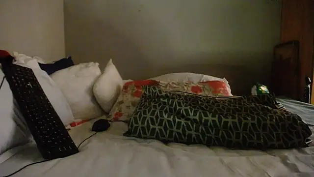 NoviaveeXXX - IM BACK DADDIES WELCOME ME BACK