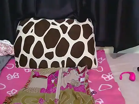 Freakypetite
