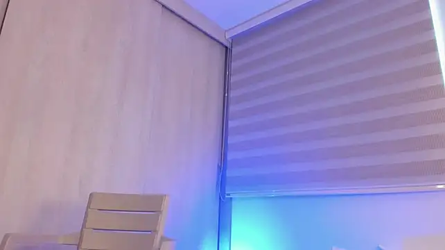 Miaa_daniels - ride dildo in my pussy
