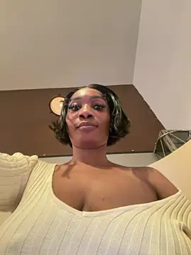 ___Nessa - Squat naked ass&squirt hard public