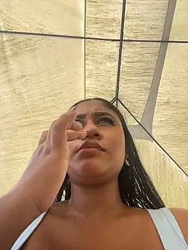 NayTorres - TAKE OFF PANTIES AND I MASTURBATE PUBLIC